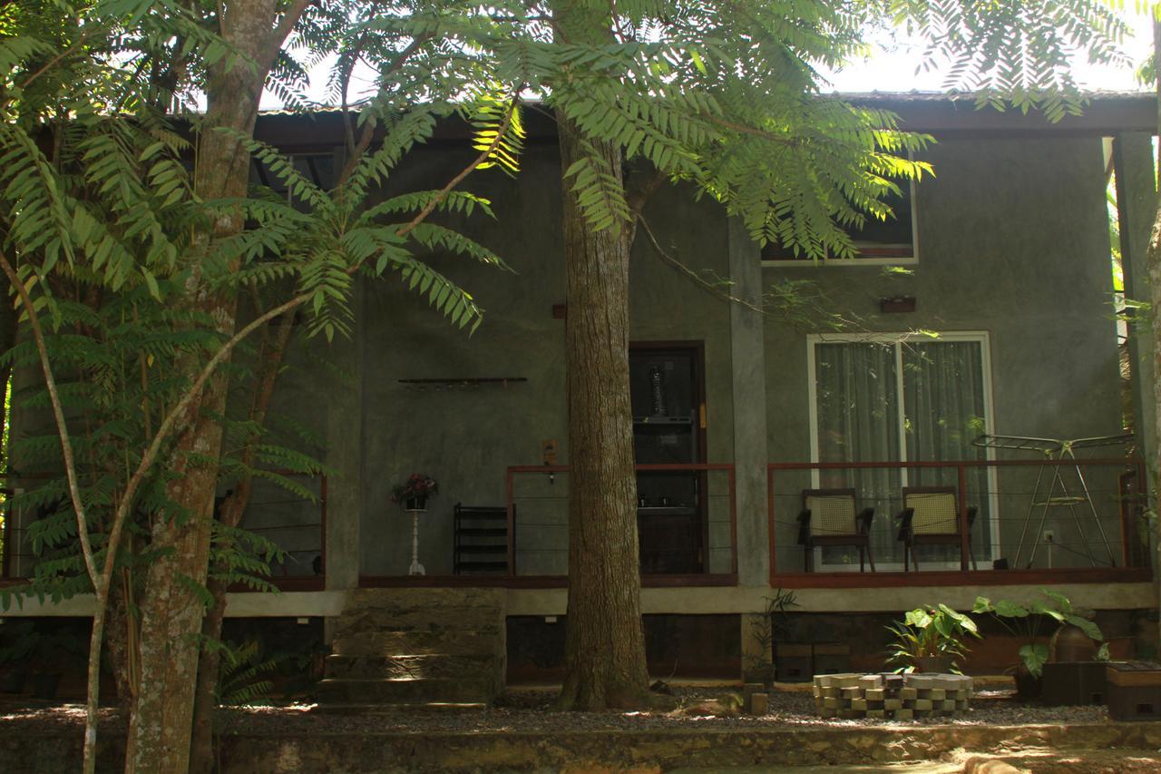 Executive Residency Retreat Villa Hikkaduwa Exterior photo